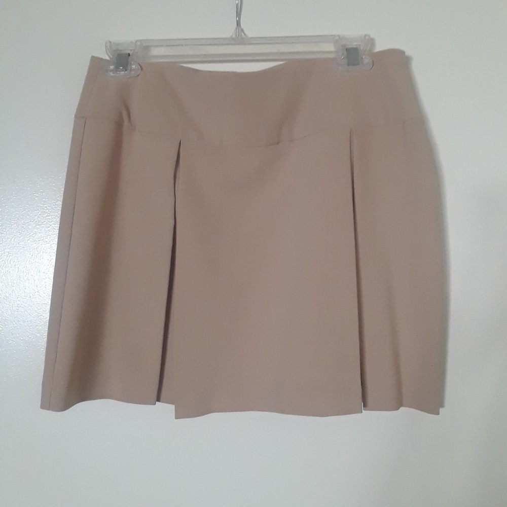 A list by wrapper skirt